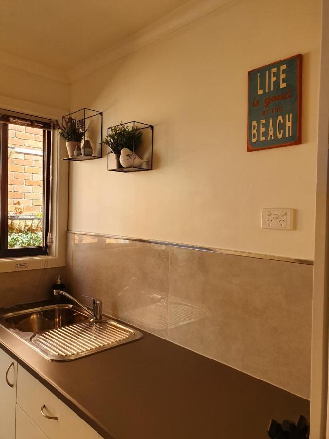 Abalone Guest Accommodation 莱克斯恩特伦斯 外观 照片
