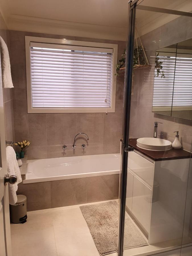 Abalone Guest Accommodation 莱克斯恩特伦斯 外观 照片